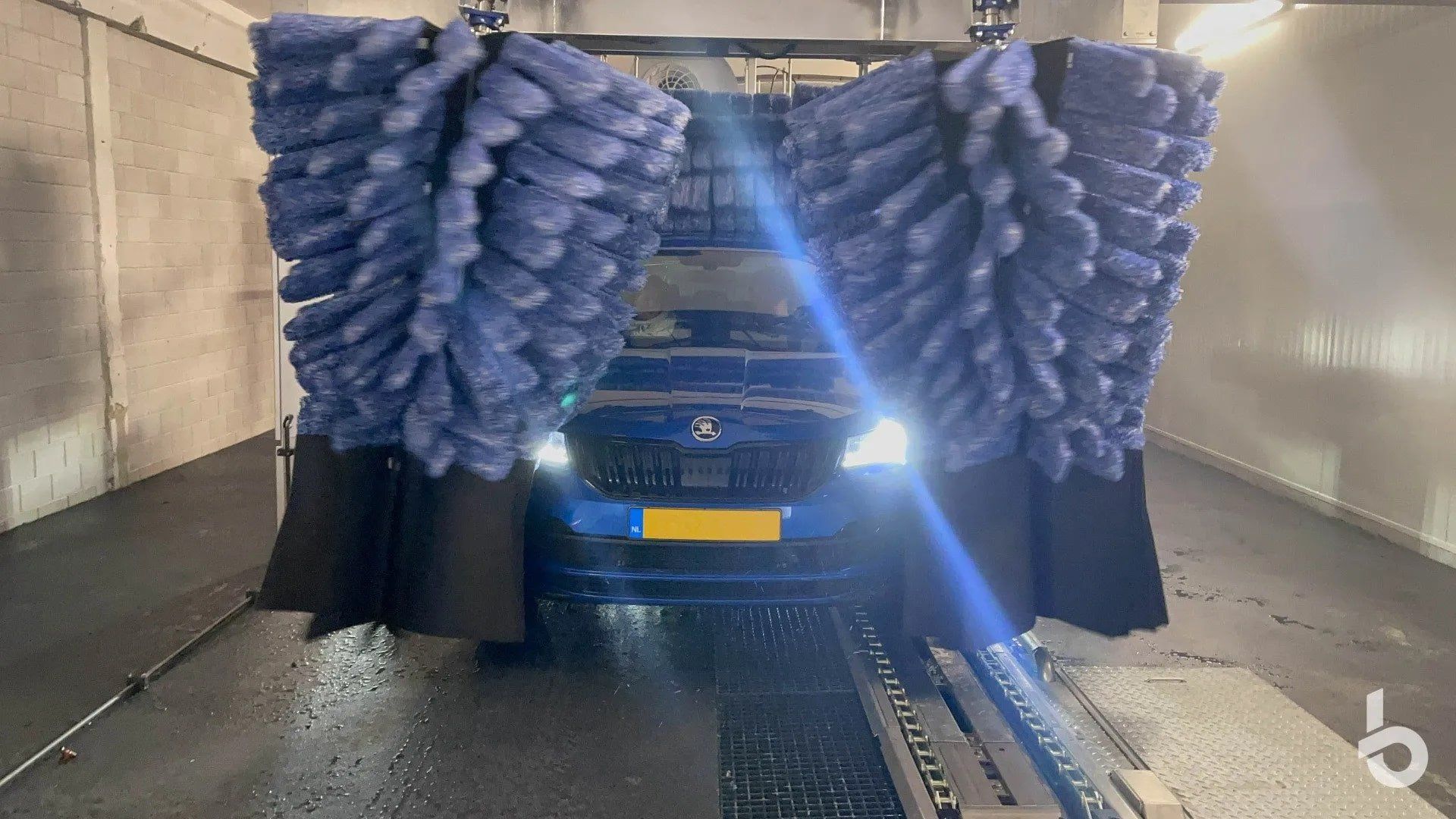 Car Wash side dry brushes