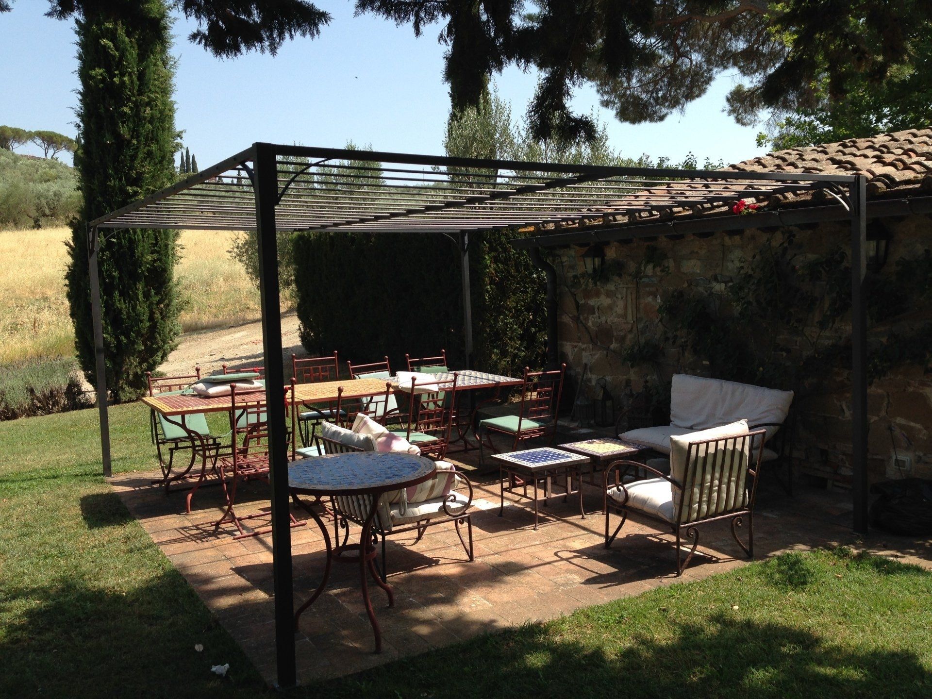 garden gazebo with chairs and table