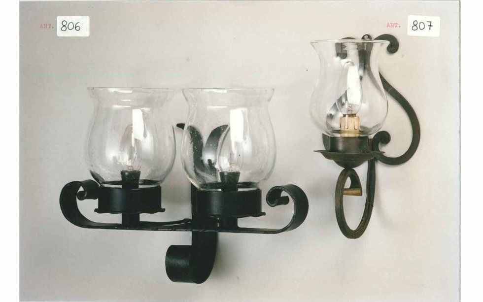lampade da muro in ferro e vetro