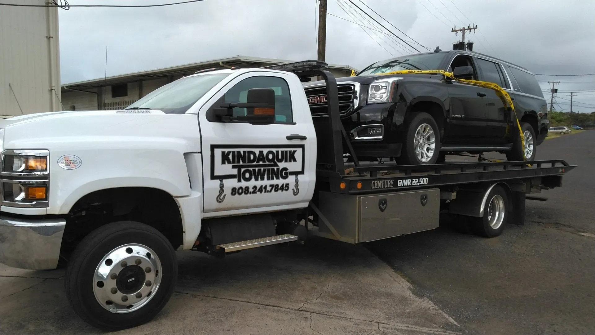Left View of Tow Truck — Lihue, HI — KindaQuik Towing