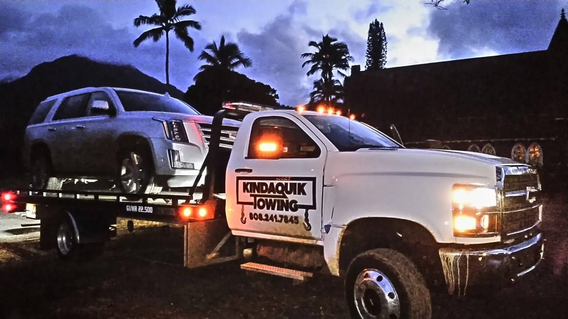 Tow Truck at Night — Lihue, HI — KindaQuik Towing