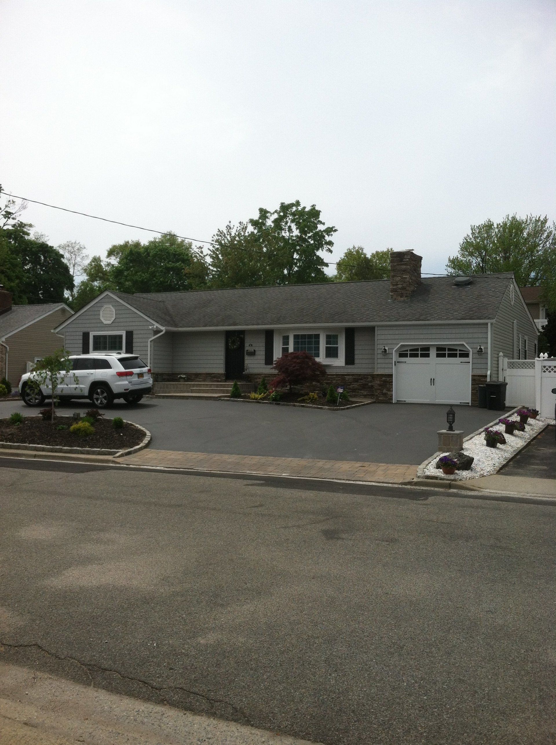 siding installation by Arrow Home Improvements in Seaford NY