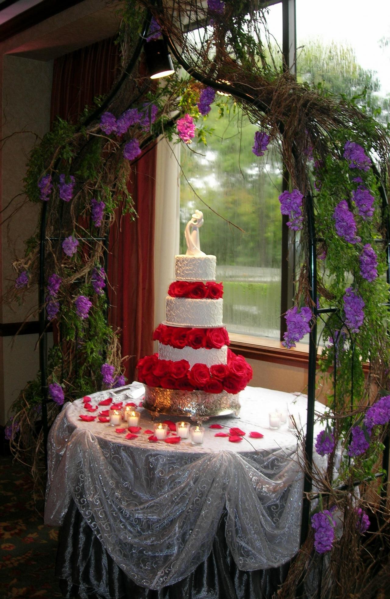 Cake Flowers — 3 Tiered Cake with Red Roses in Houston, TX