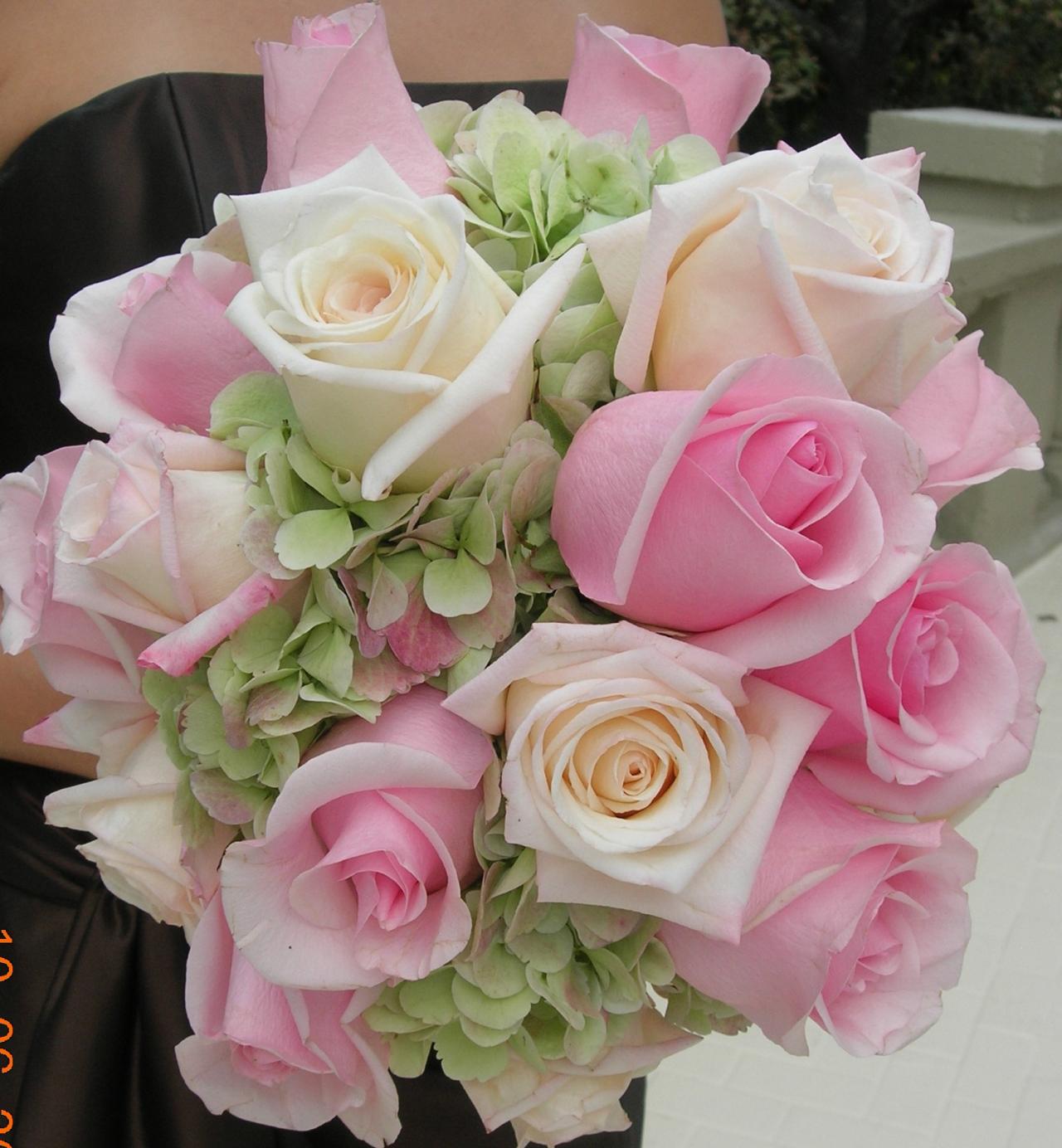 Bouquets — Pastel Roses in a Bouquet for a Wedding in Houston, TX
