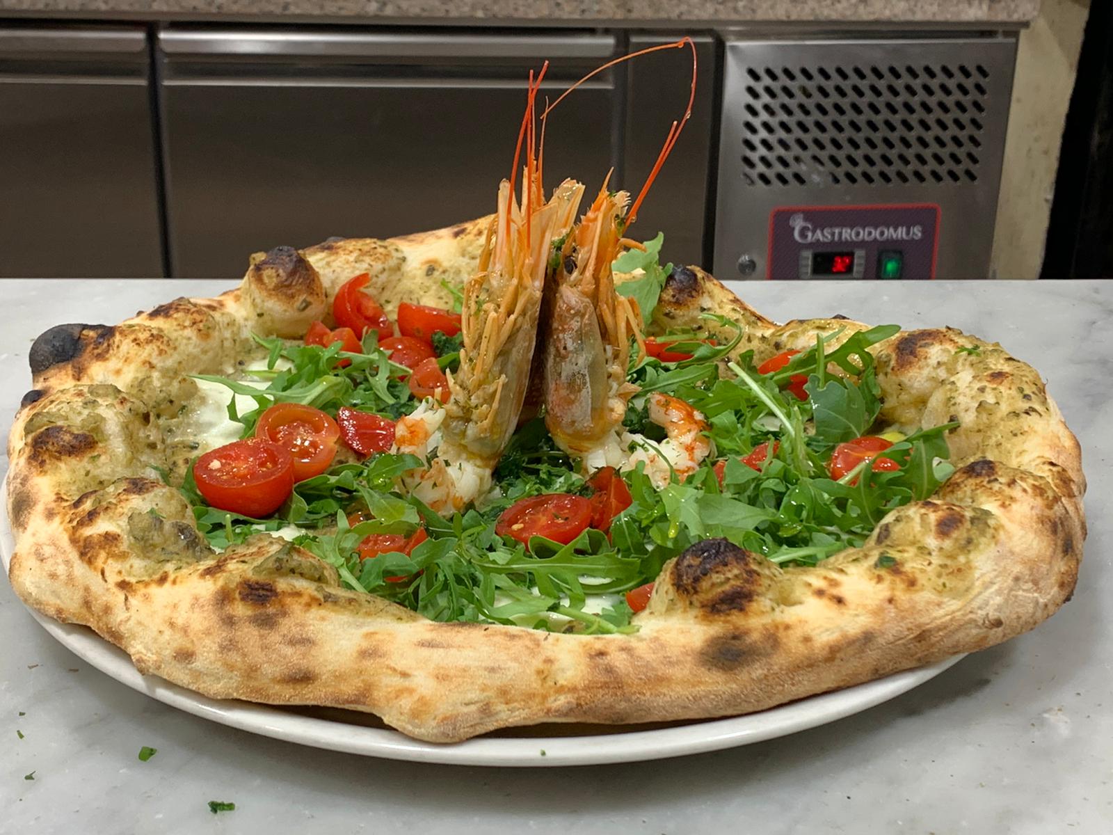 Pizza con scampi