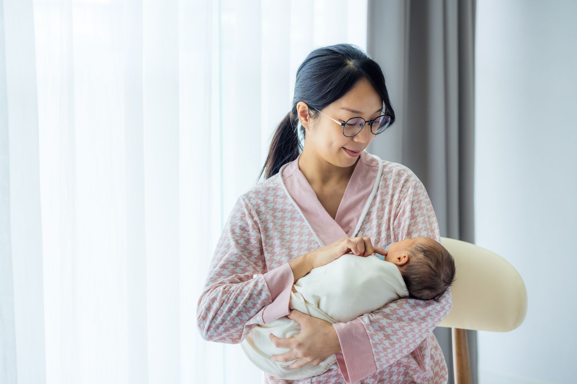 告別塞奶地獄！2026 哺乳媽咪必看：如何透過專業泌乳照護輕鬆度過「乳腺炎」危機？
