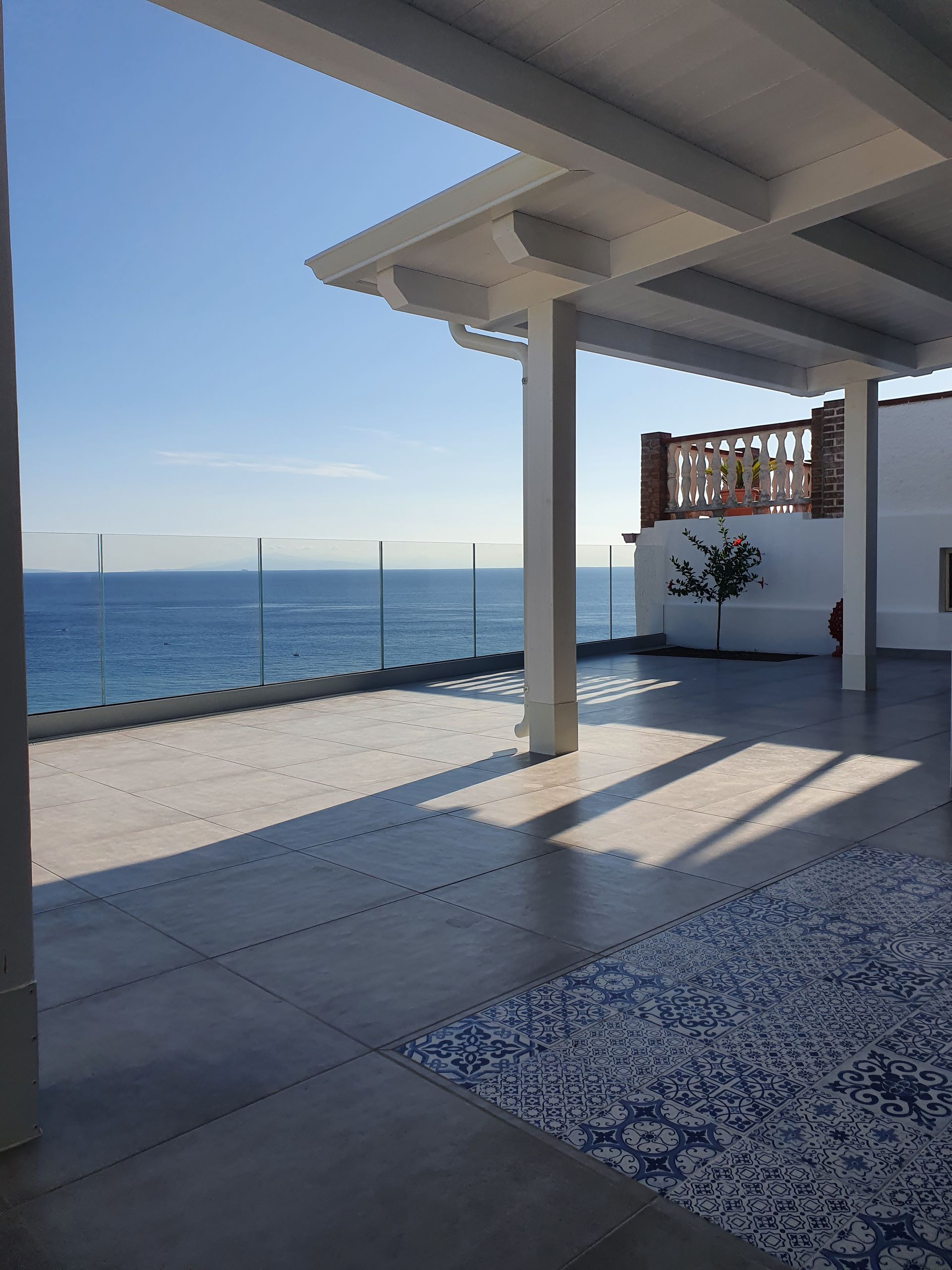 veranda sul mare