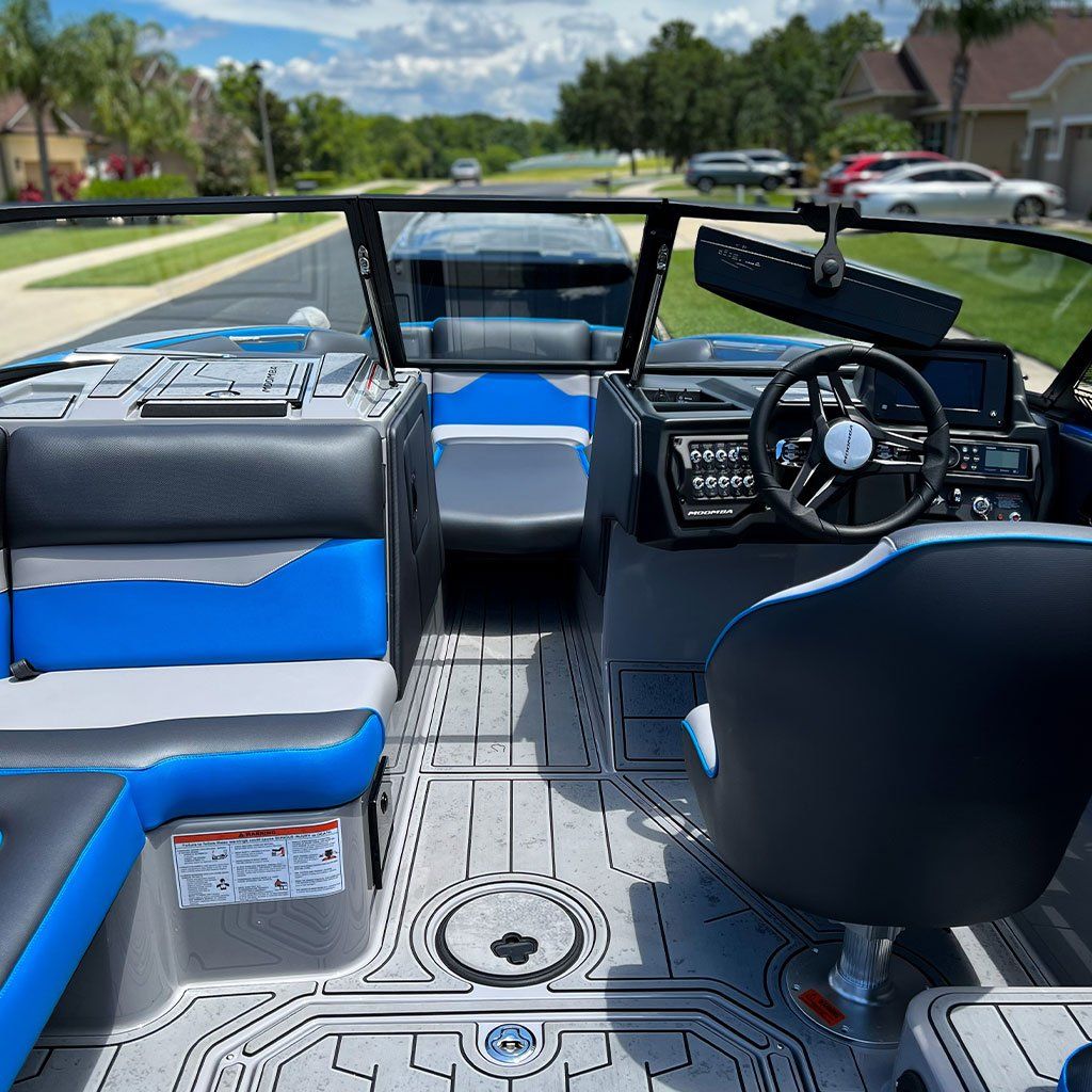 Marine detailing moomba