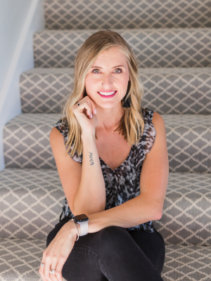 Brittnee Jones Agent