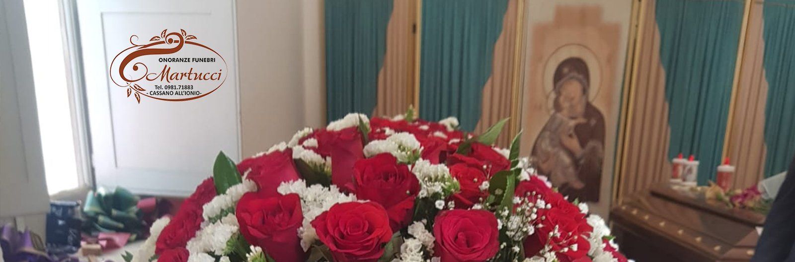 copribara bianco e rosso