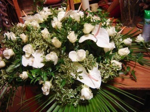 cuscino fiori bianchi