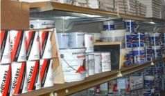 barattoli di vernice