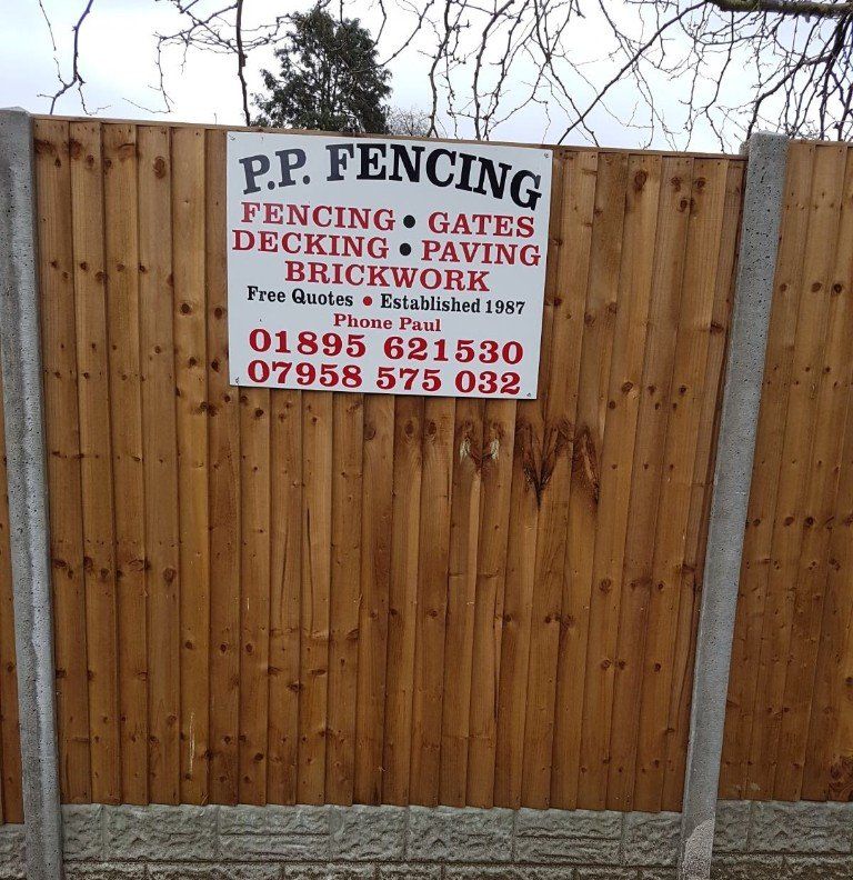 We offer security fencing