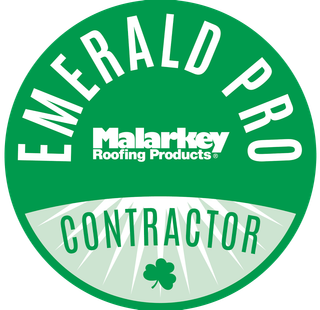 A green circle with the words emerald pro contractor on it