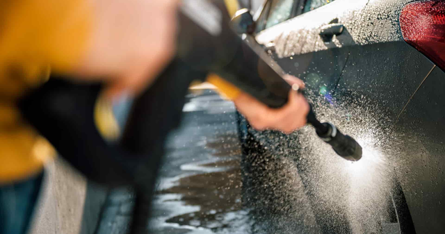 Come togliere graffi auto: consigli professionali dall'autolavaggio  CarCleaning Service a Fiumicino - Car Cleaning