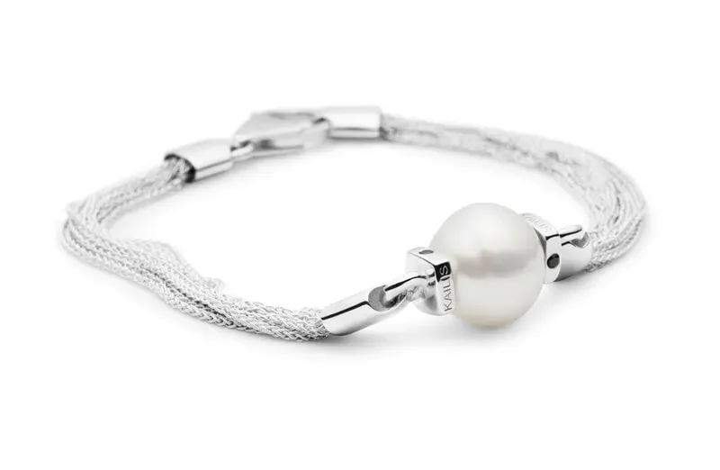 Pure Silver Bracelet with Pearl – Darwin, NT – Creative Jewellers