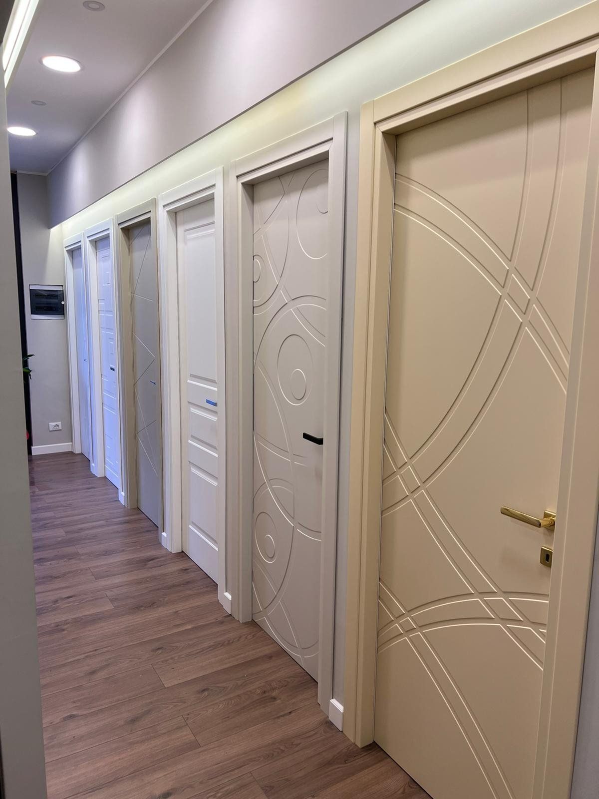 essediemme show room porte d'arredo