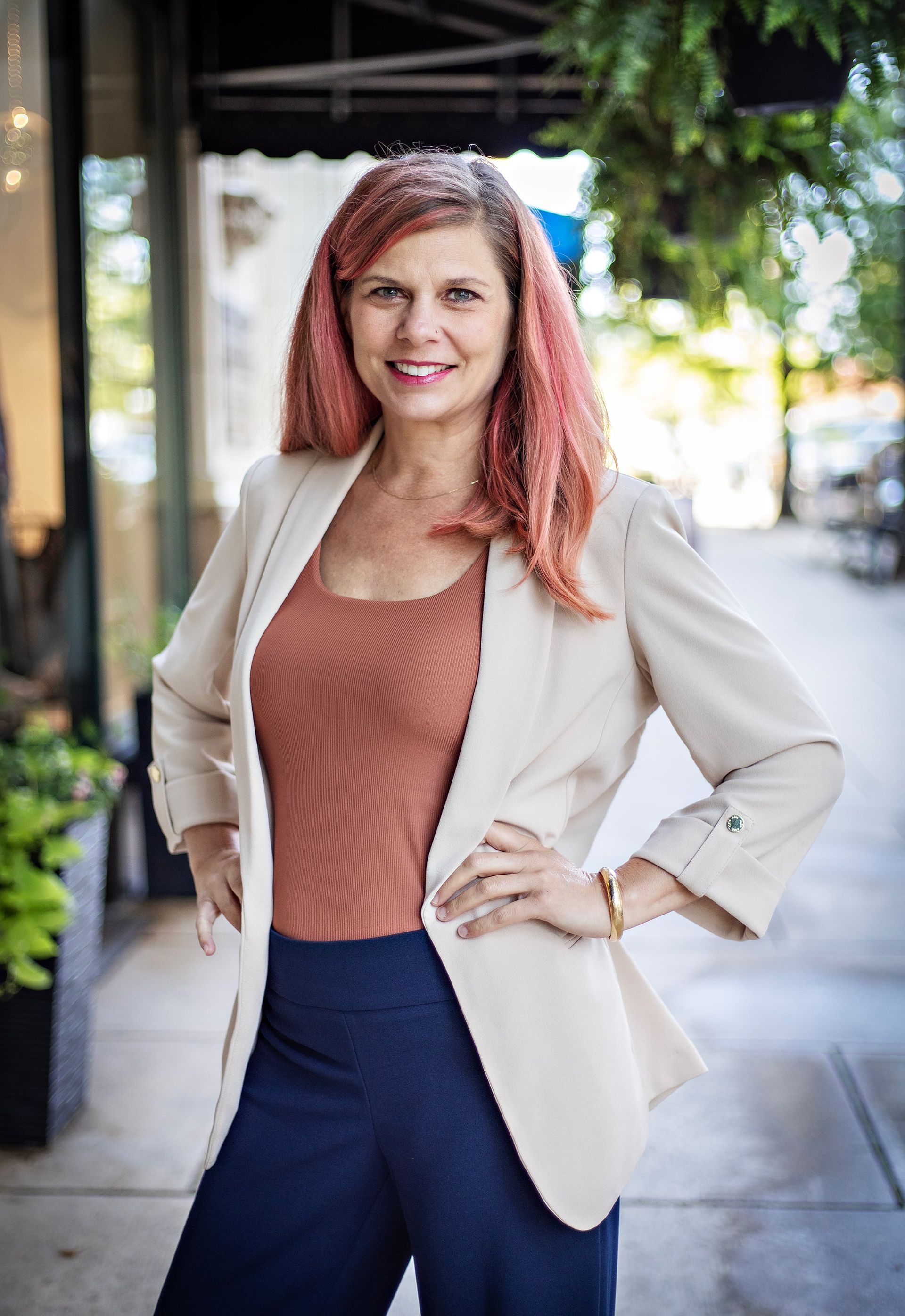 Beth Schadler Standing headshot