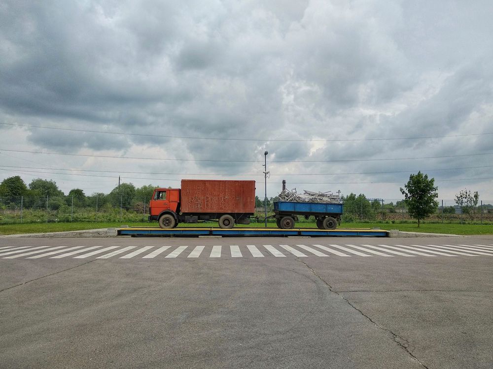 Old Truck on Weighbridge — Perth, WA — Rondas and Co