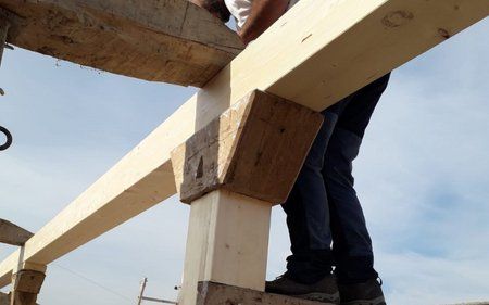 construccion de estructuras para cubiertas de madera en cacabelos