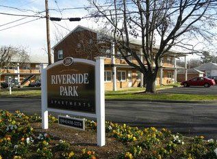 Riverside Park Apartments