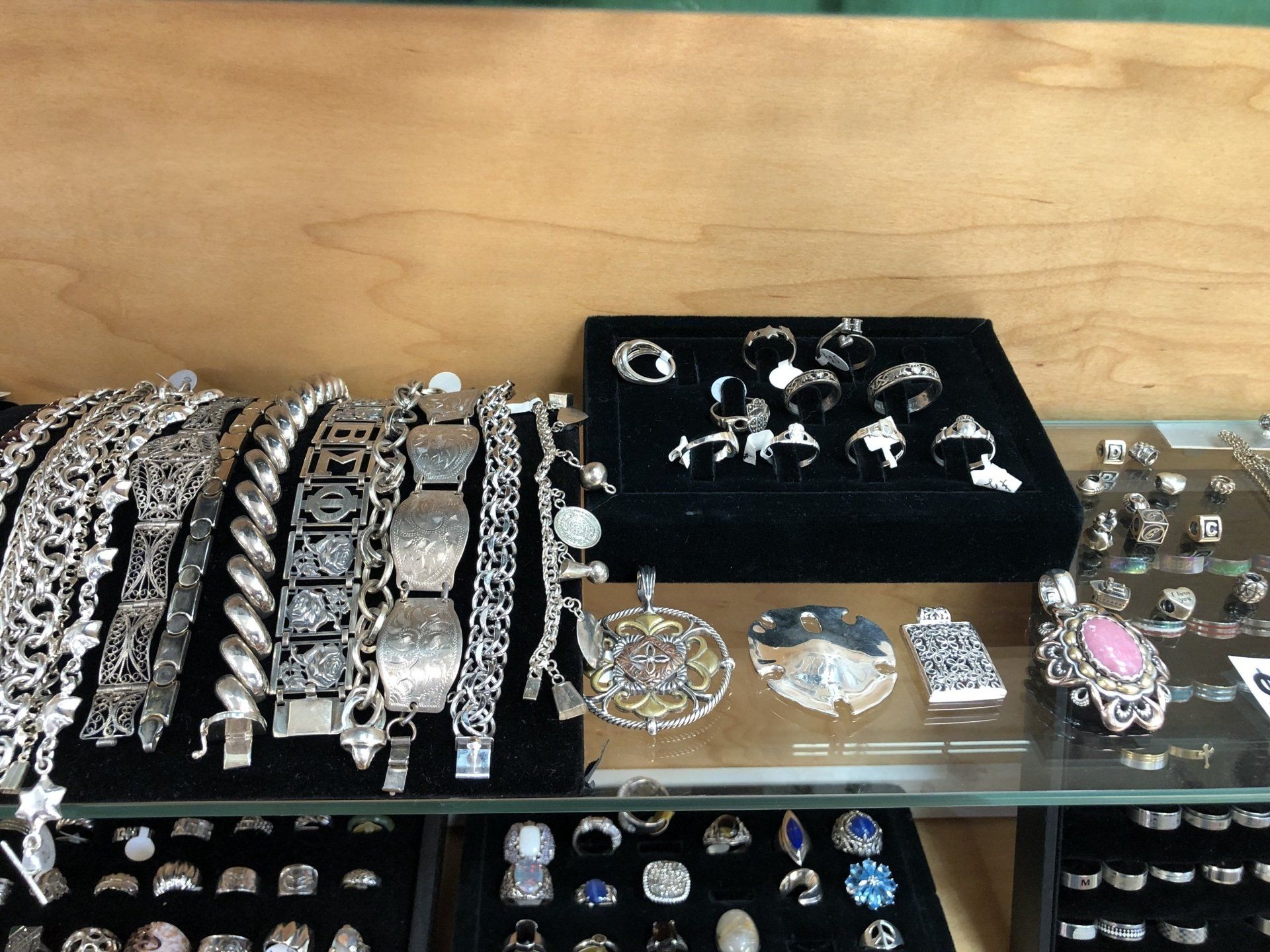 Jewelry Products New York Beacon Fine Jewelers