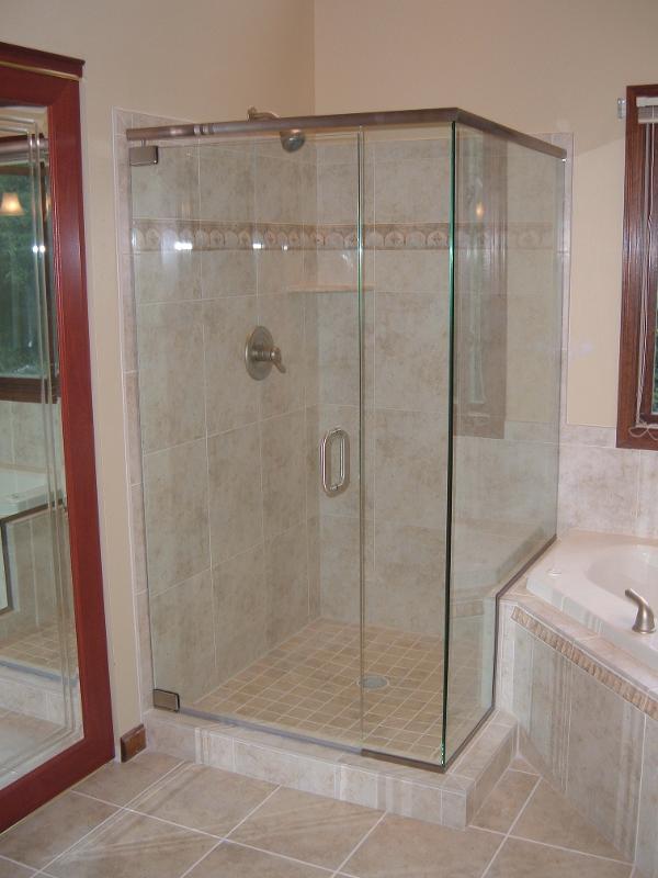 End Glass — Glass Shower Enclosure with Bathtub in Louisville, KY