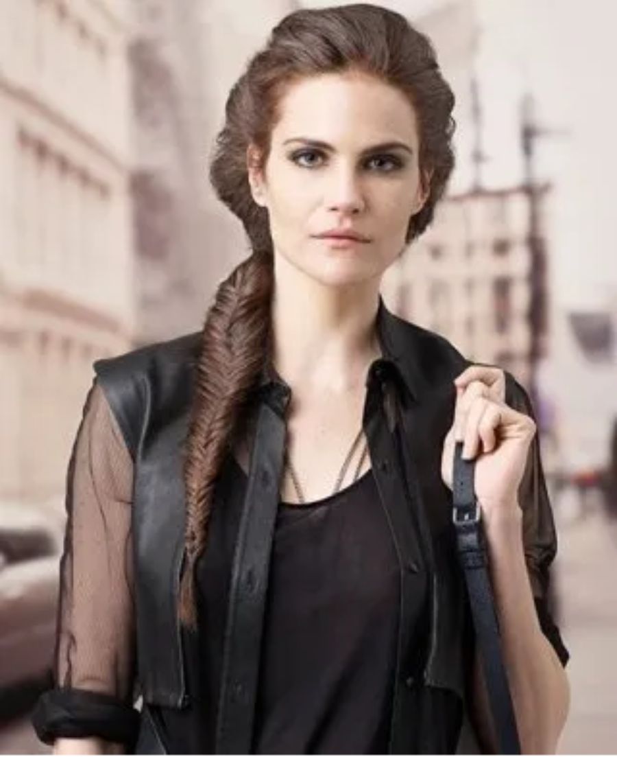 acconciatura donna treccia