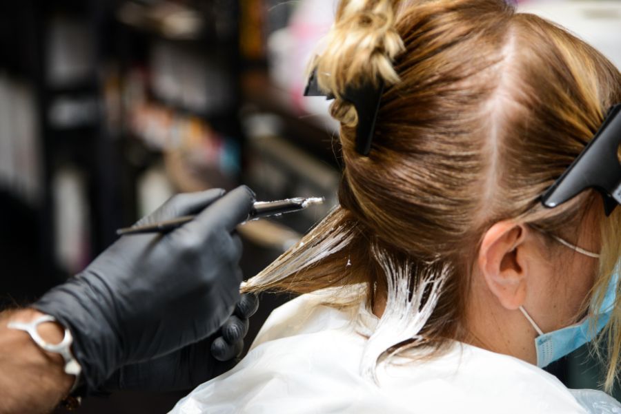 acconciatura e tinta capelli