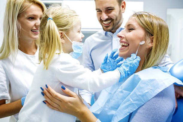 Patient care at Dental and Implant Center of Edgewater