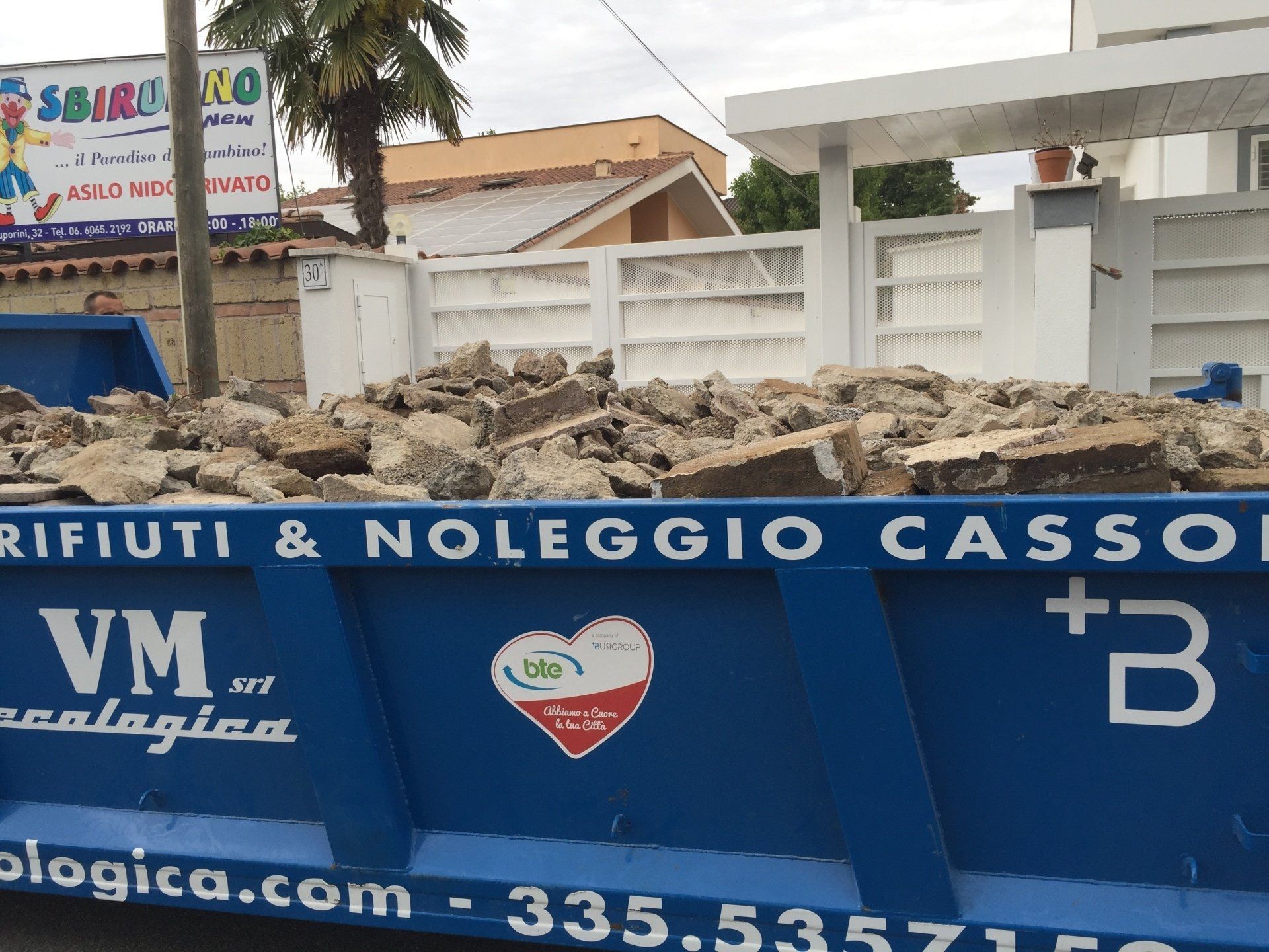 interventi per trasporto di rifiuti edili a Roma