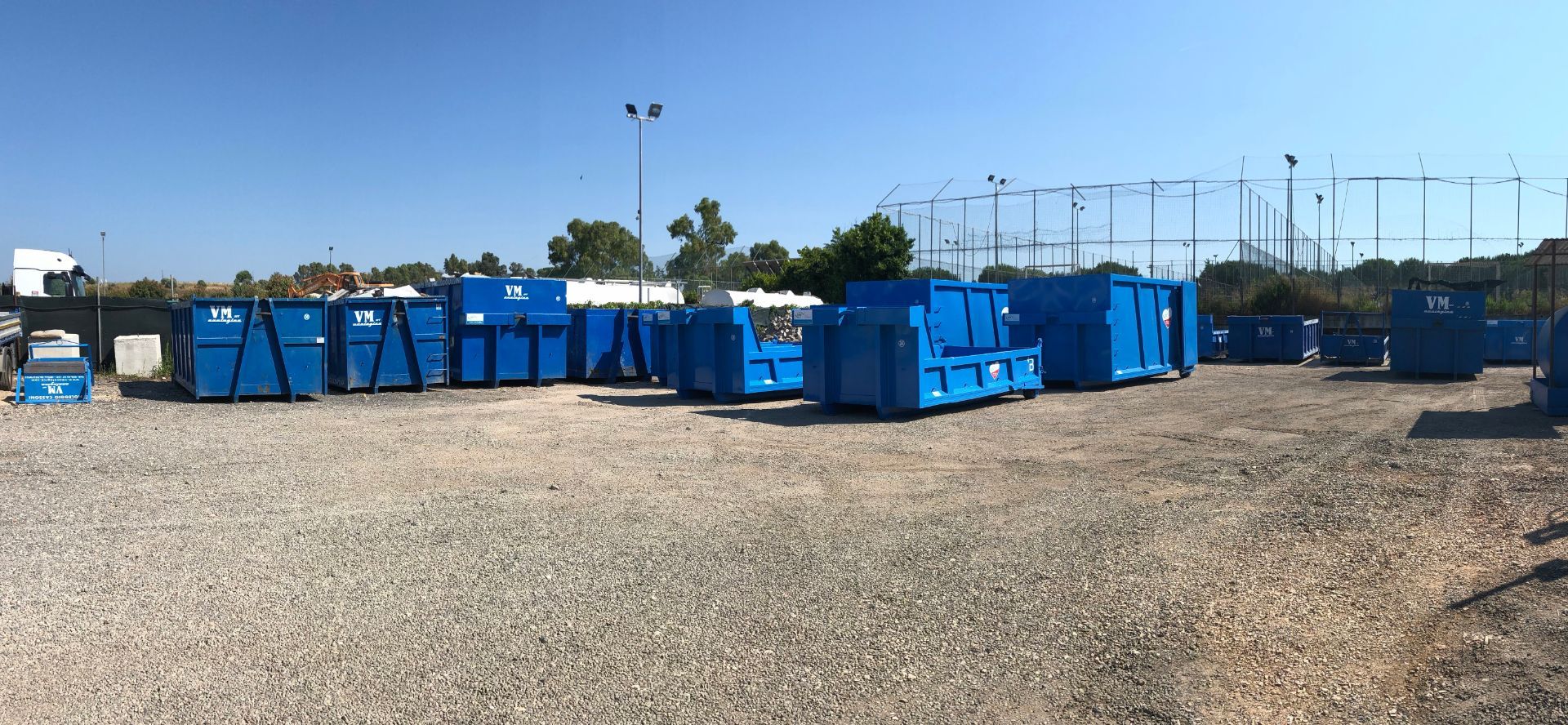 ditta specializzata nel noleggio di cassoni scarrabili a Roma