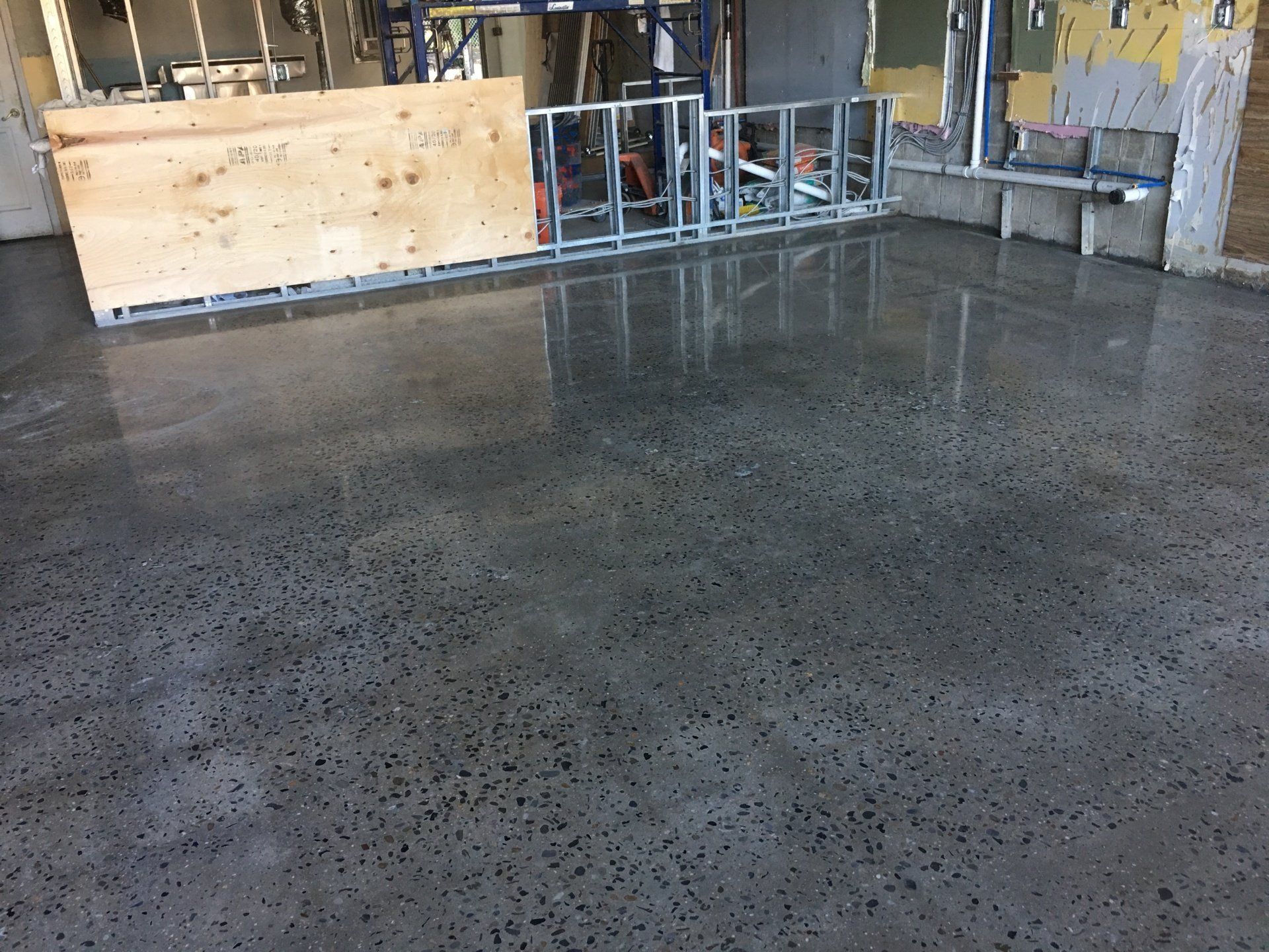 Residential house with granite floor — New Jersey — Konkreate & Epoxy