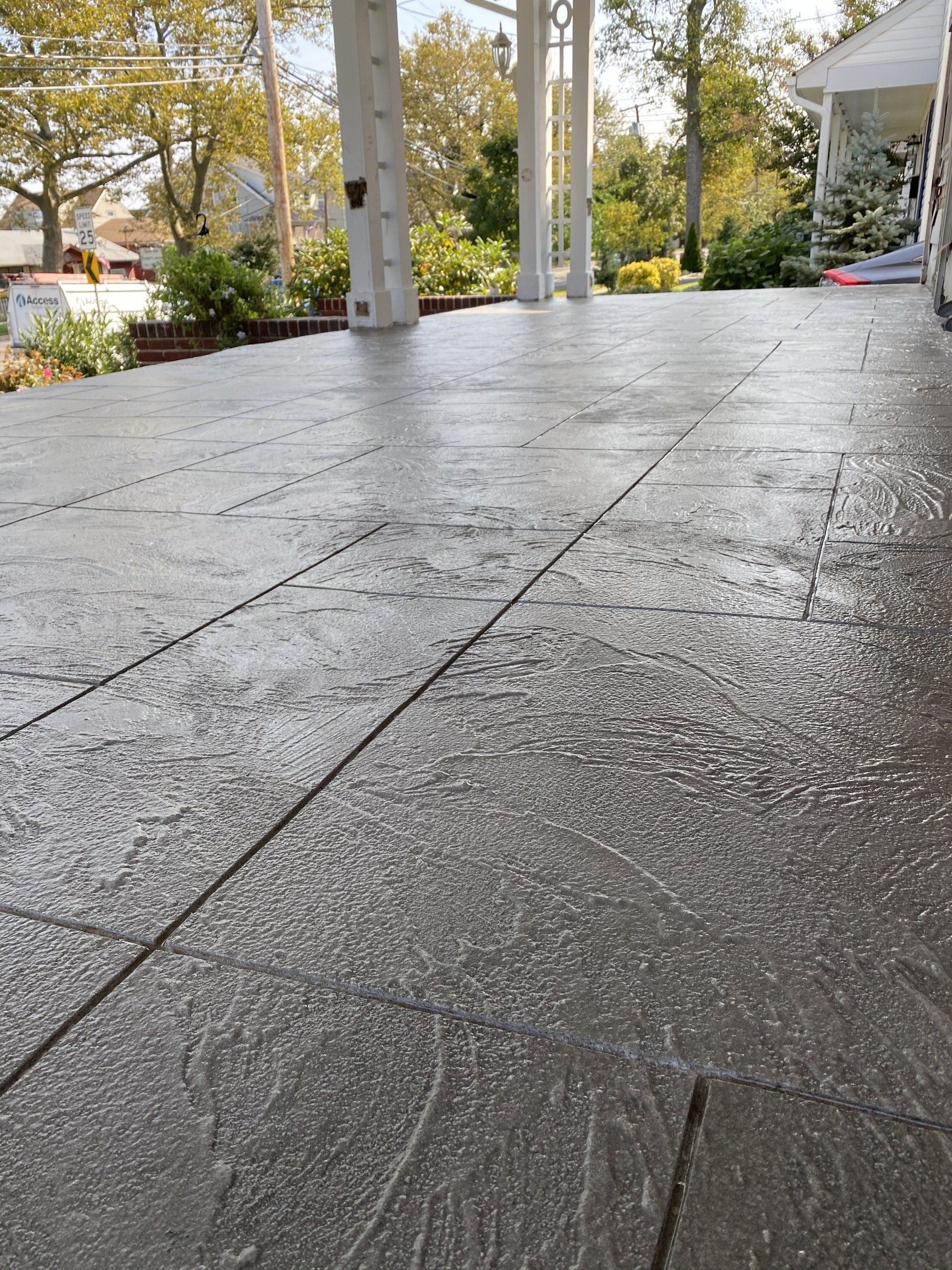 Close view of a wet cement floor — New Jersey — Konkreate & Epoxy