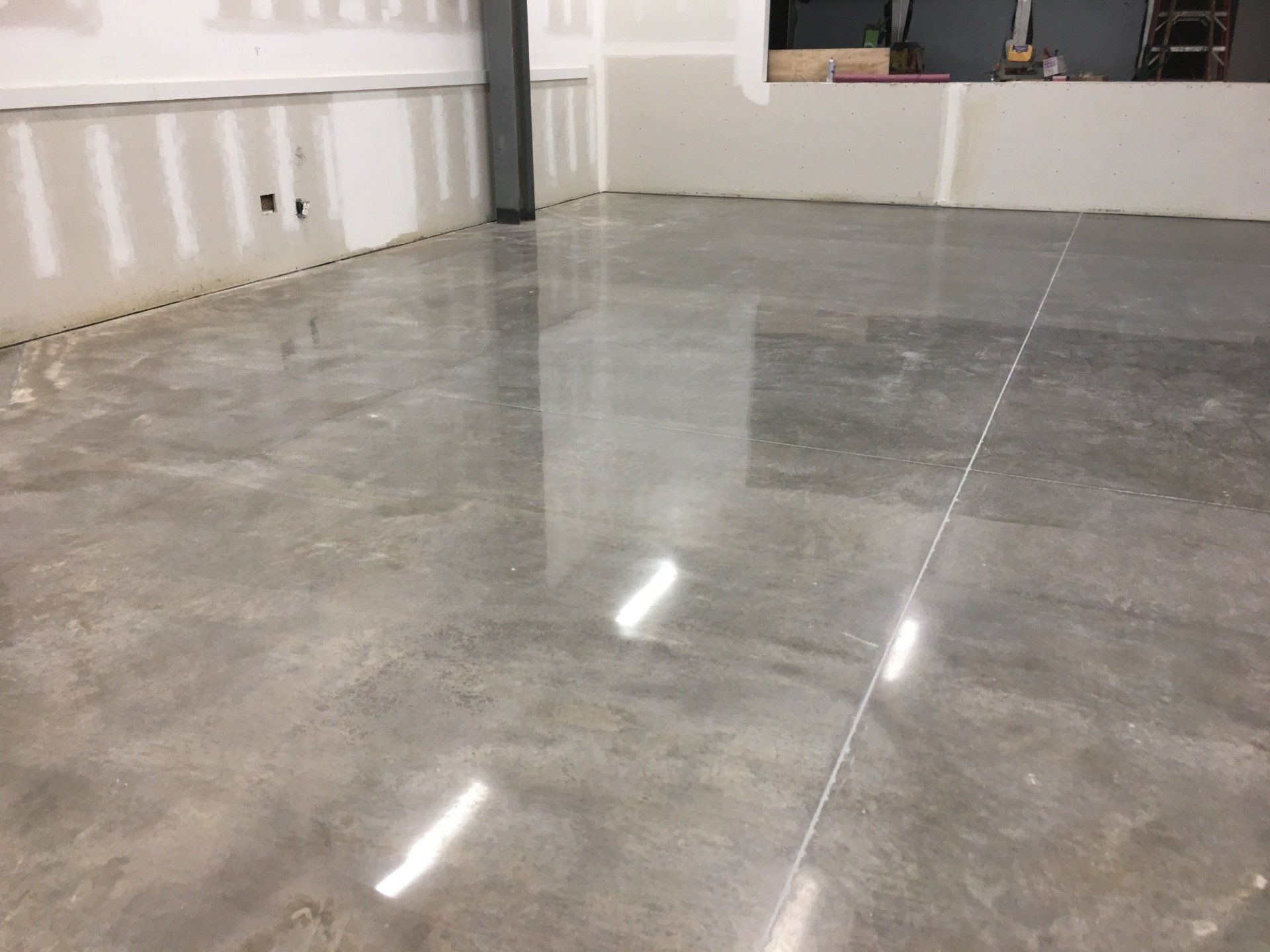 Well constructed floor — New Jersey — Konkreate & Epoxy