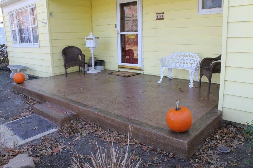 Patio with a pair of pumpkins — New Jersey — Konkreate & Epoxy