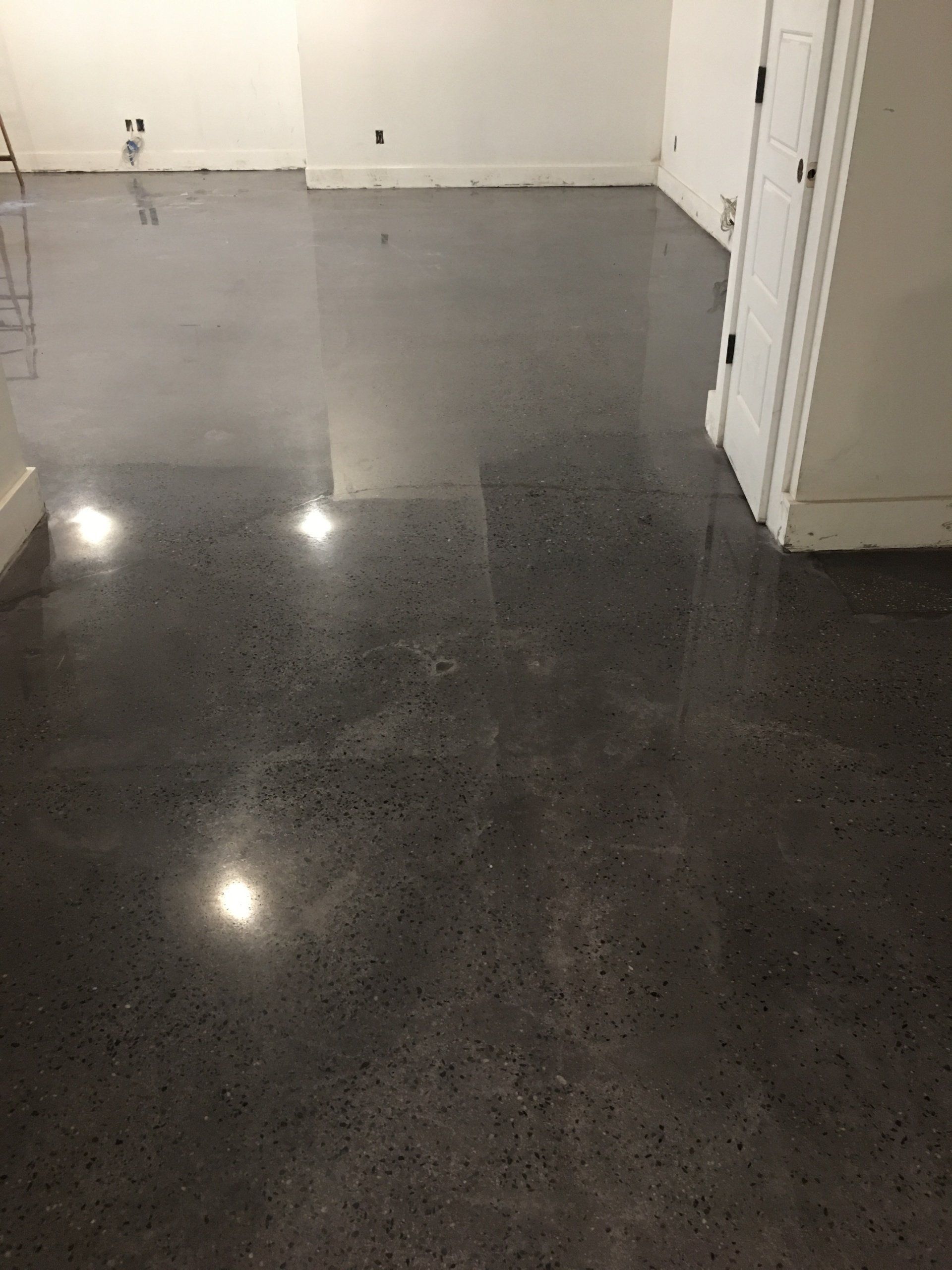 Residential floor — New Jersey — Konkreate & Epoxy