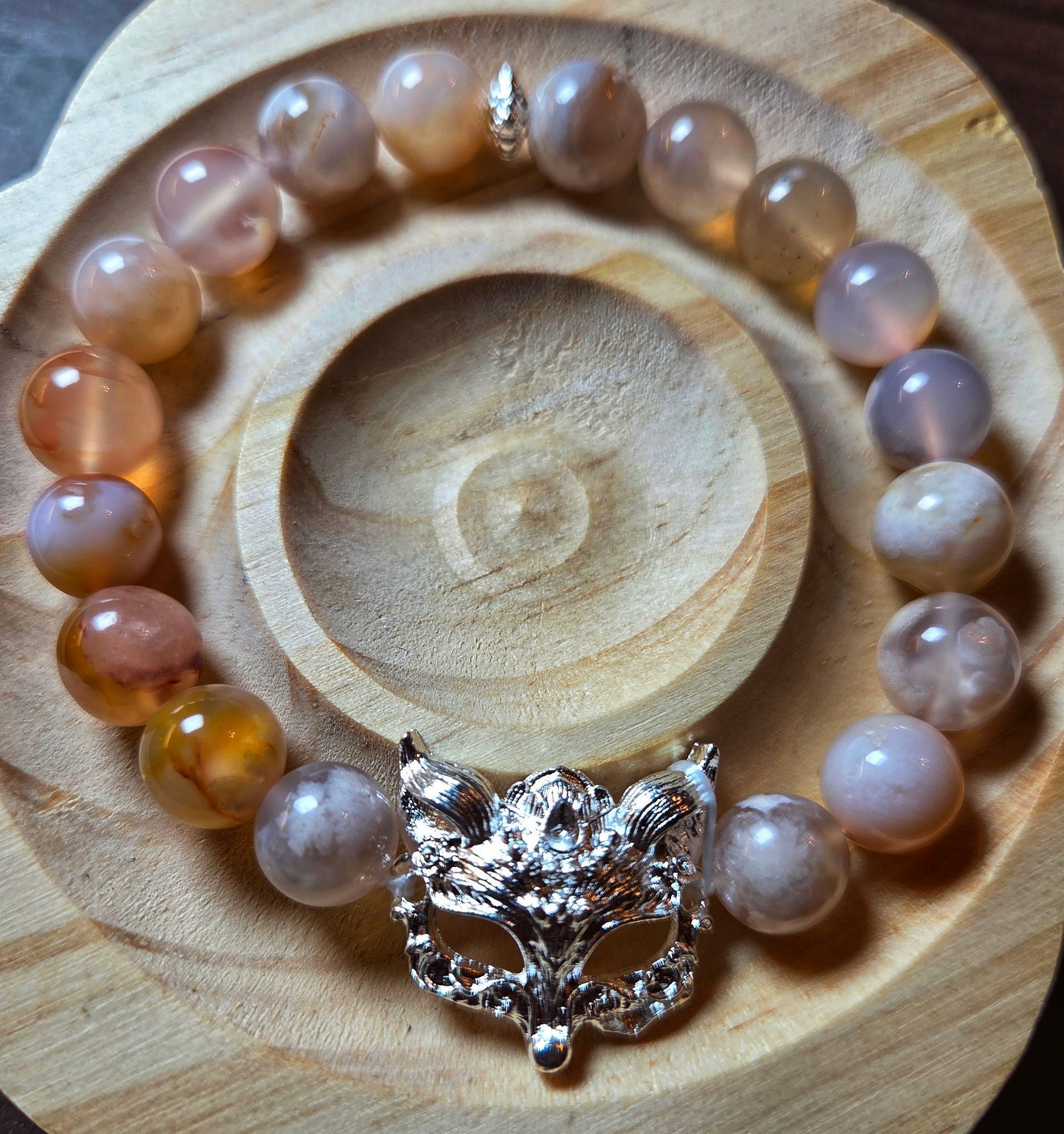 Flower Agate with Fox Mask