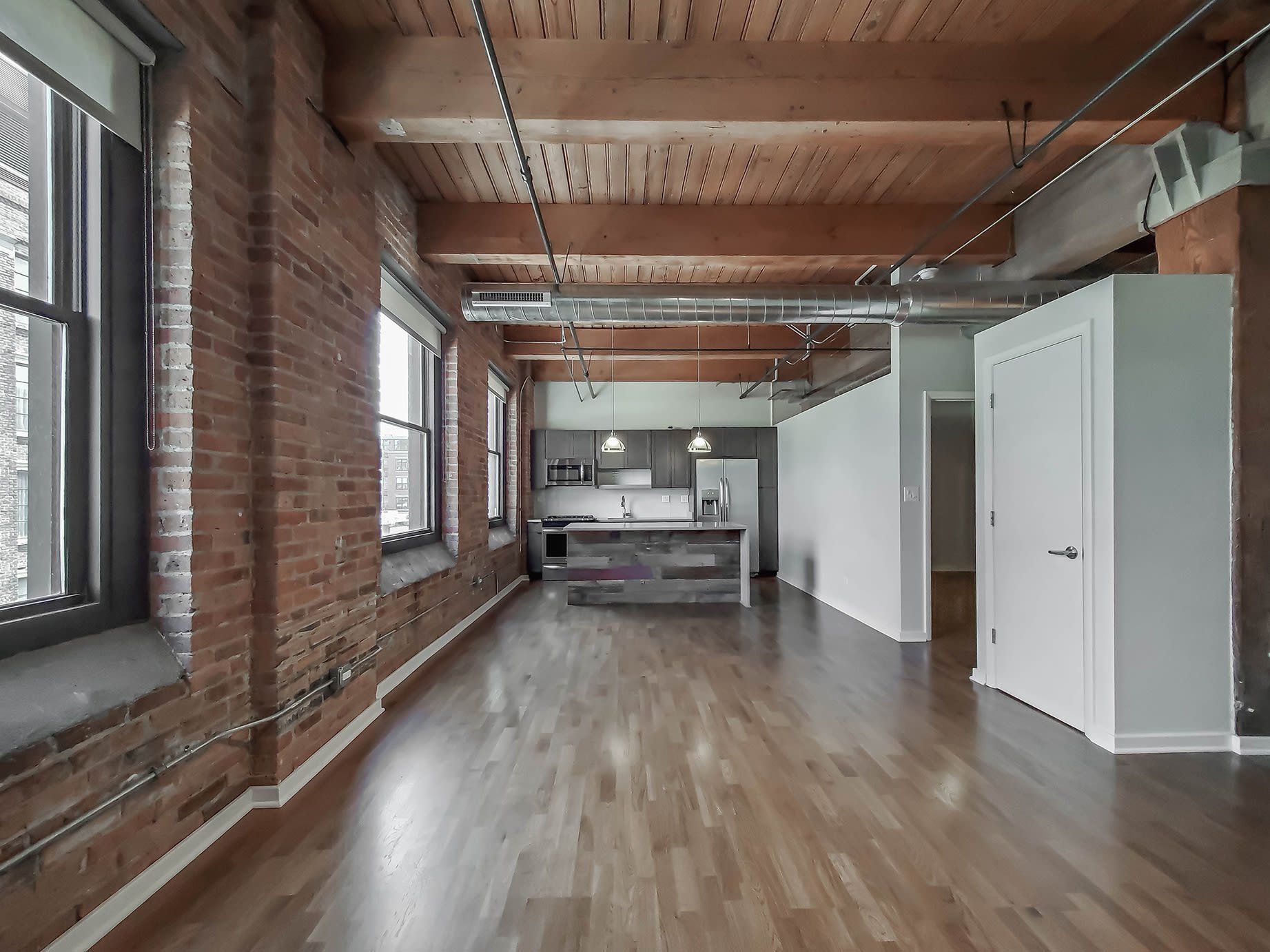 Gallery The Lofts at Gin Alley Fulton Market Apartments