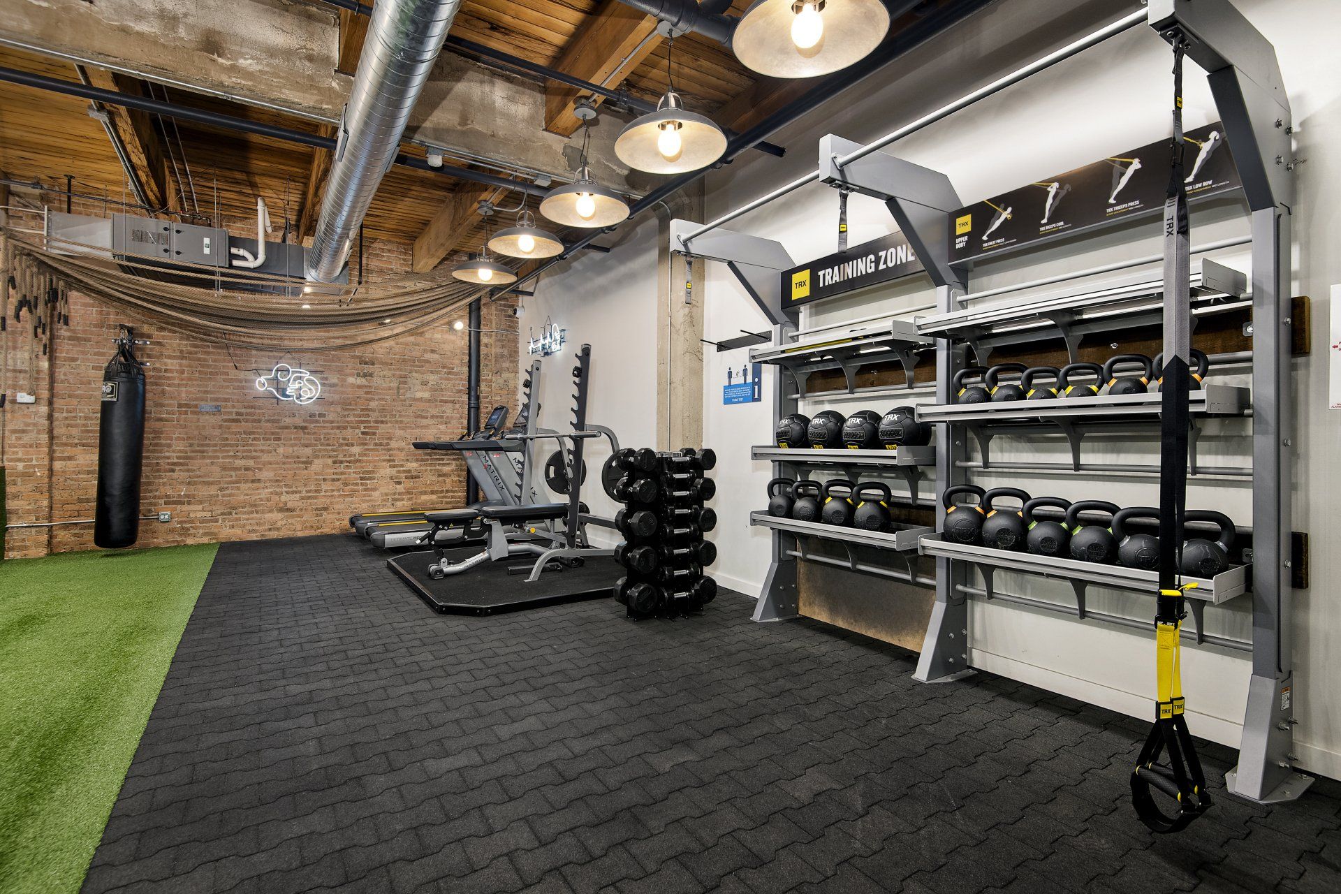 Fitness center at The Lofts at Gin Alley in Chicago, IL