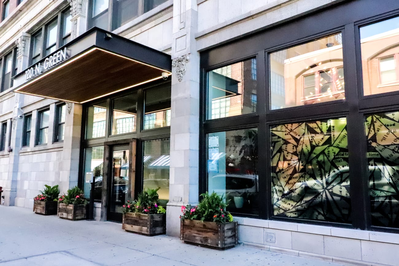 West Loop Chicago Restaurants Every New Resident Should Try - Luxury  Apartments Chicago