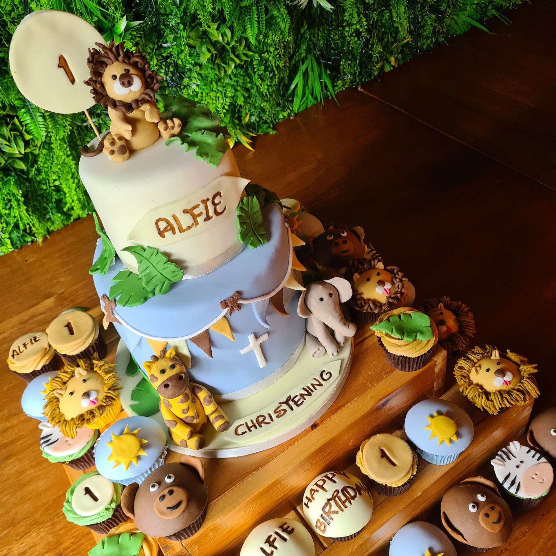 Christening cakes in Rochdale area