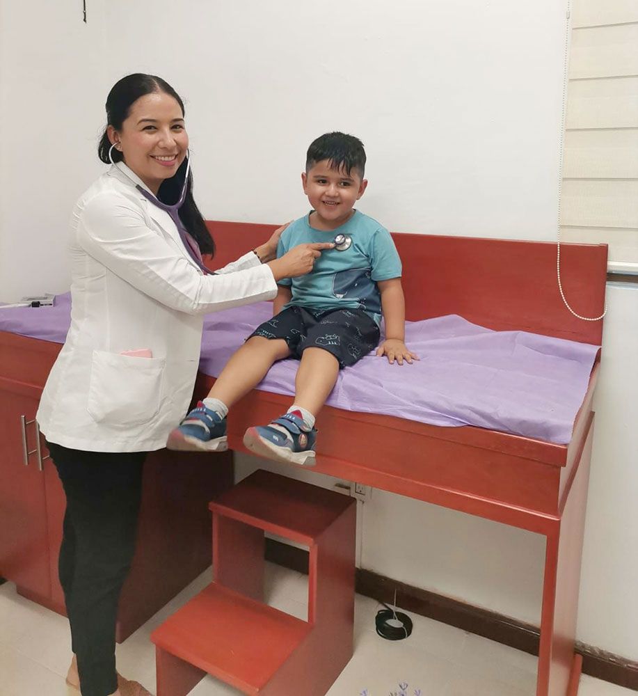 DRA GUADALUPE PÉREZ MÉDICO PEDIATRA ENDOCRINÓLOGA