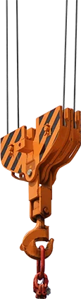 Crochet de grue de couleur orange avec rayures noires, suspendu à des câbles.