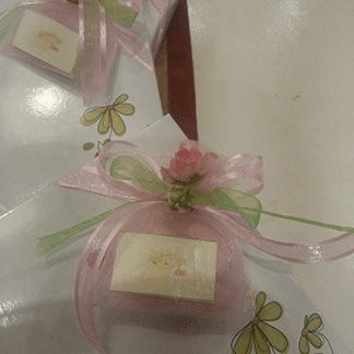 Sacchetti di confetti per nascite