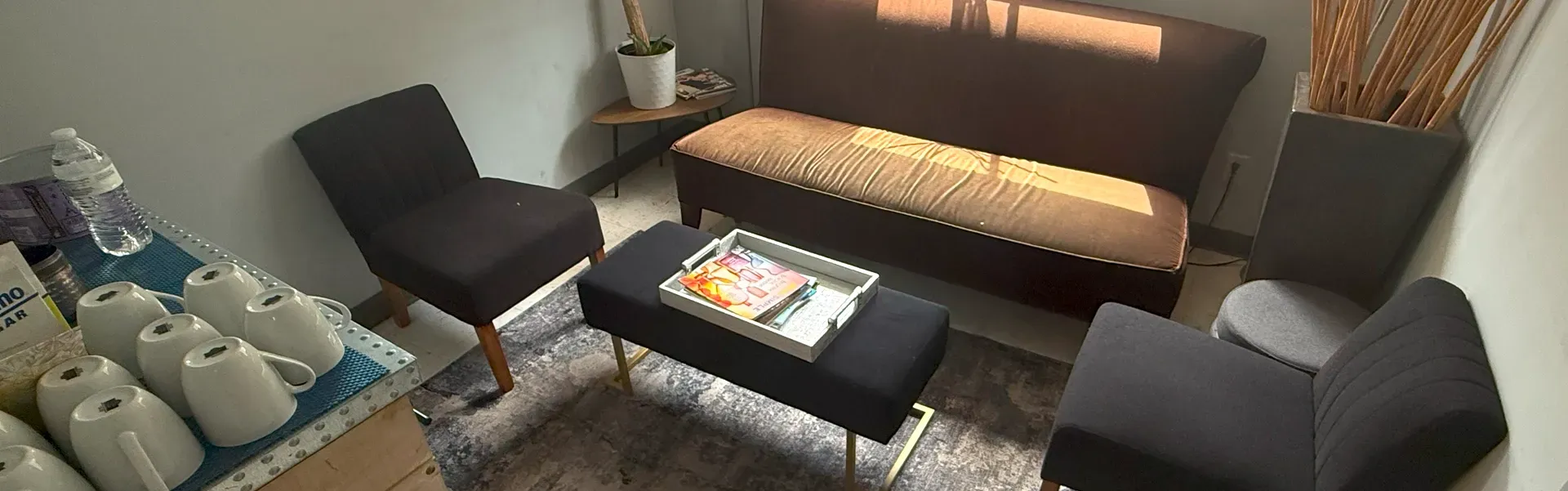 Waiting room at CARma Auto Care in Savannah, GA | CARma Auto Care