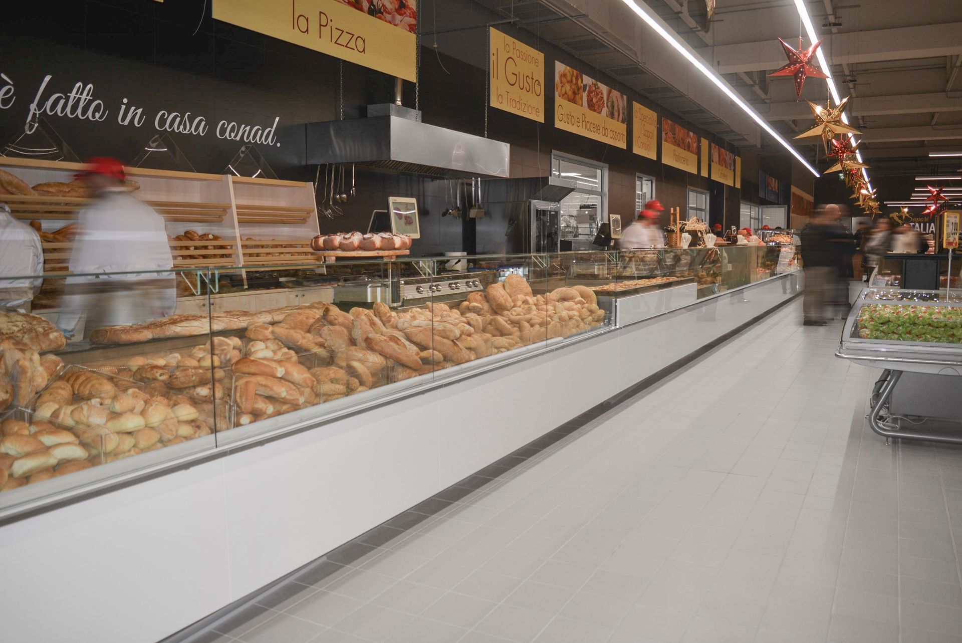 Banchi panetteria Supermercato conad salerno