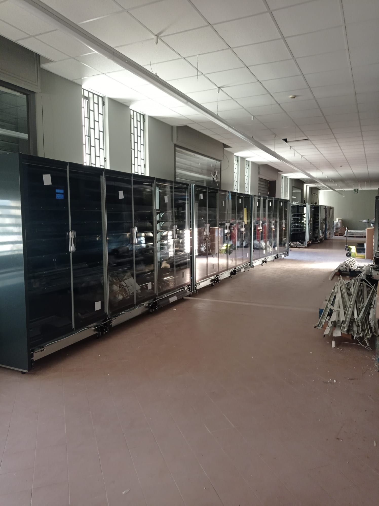 installazione murali refrigerati gdo