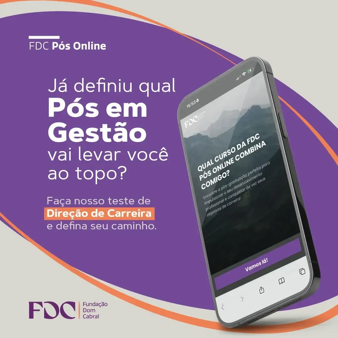 Advertisement for online management courses. Smartphone displays 