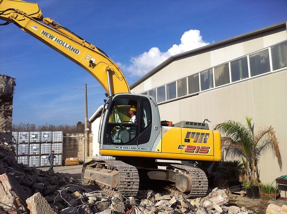 Demolizioni civili e industriali